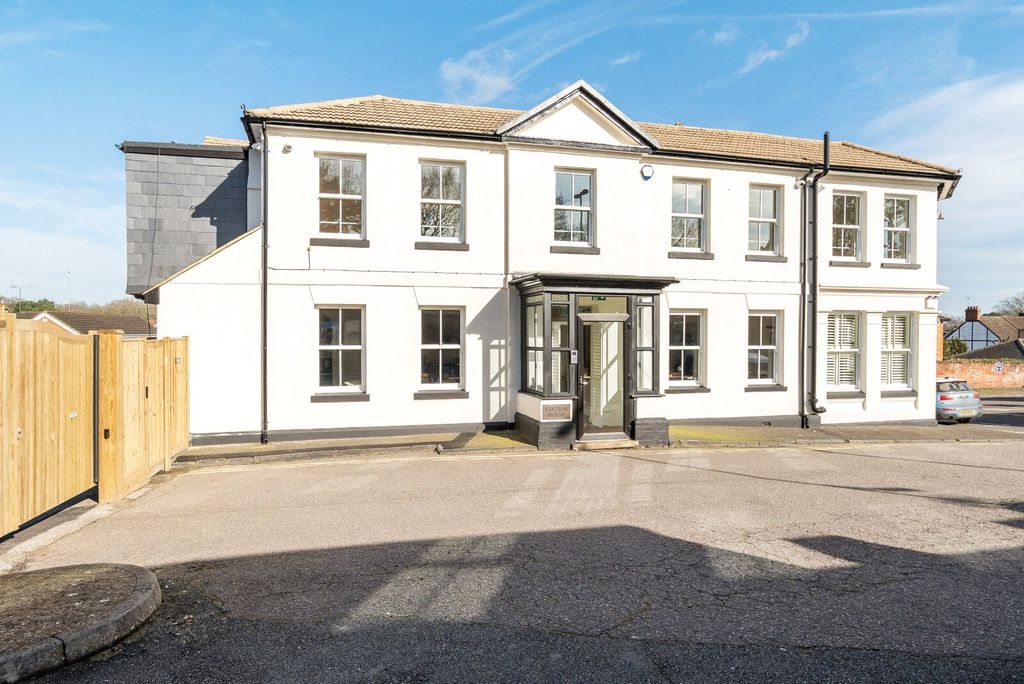 Property photo 3 of 16 Picture No. 25