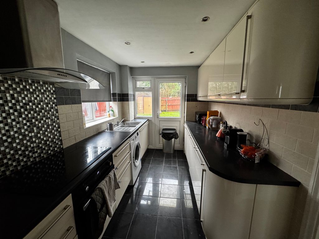 Property photo 3 of 15 Img_8339