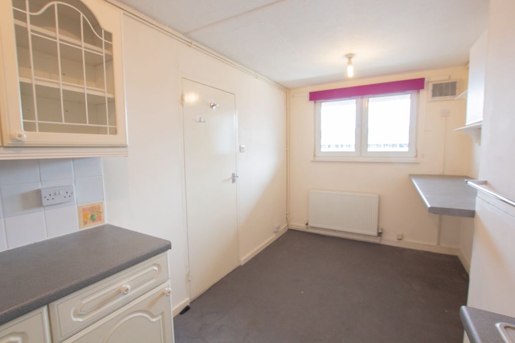 Property photo 2 of 11 Photo 9