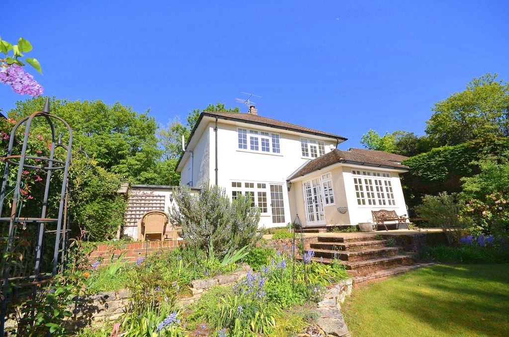 Property photo 1 of 21 Picture No. 32