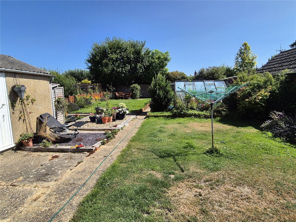 Property photo 2 of 15 Picture No. 22