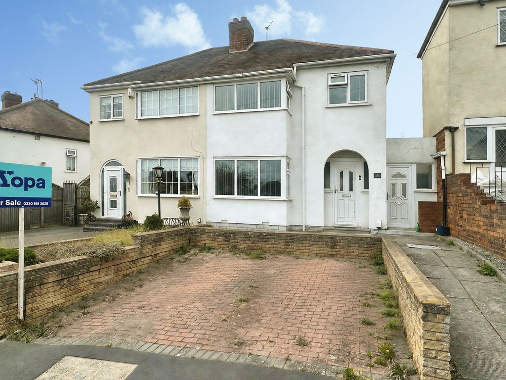 Property photo 1 of 14 Front