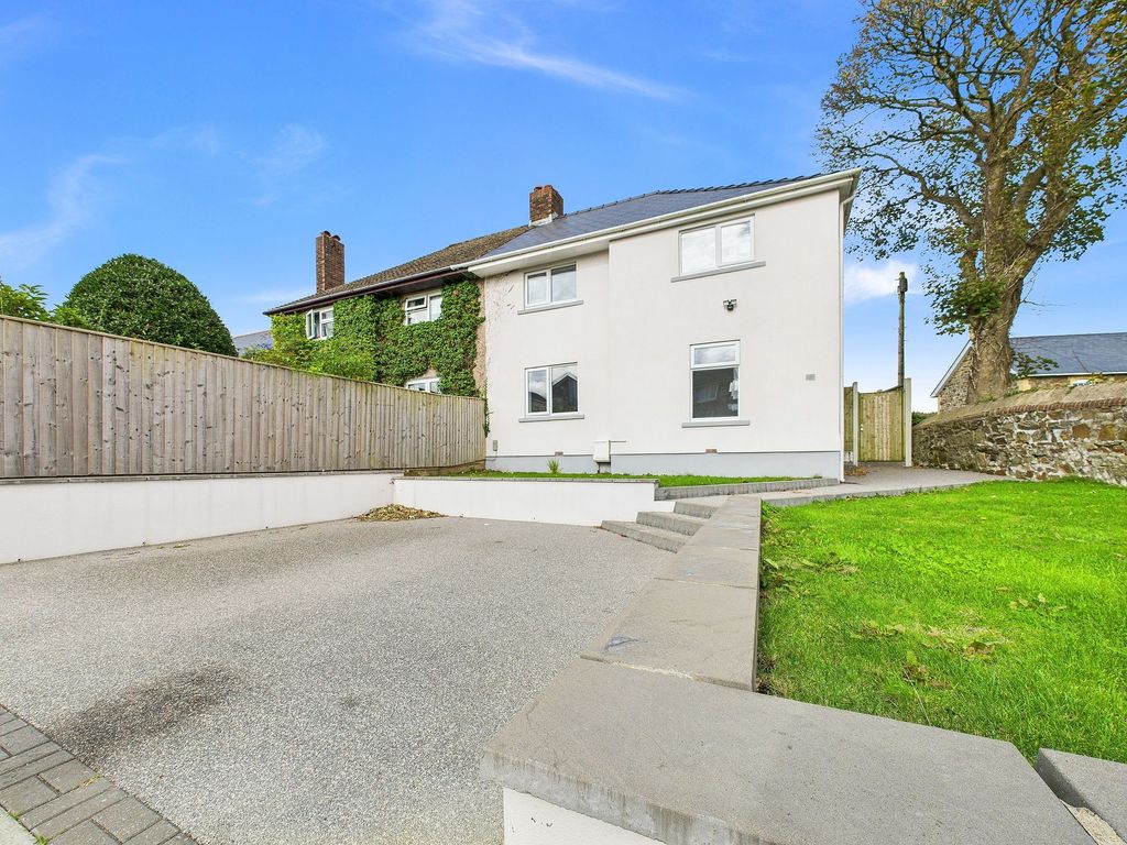 Property photo 1 of 27