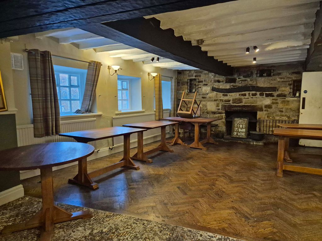 Property photo 3 of 5