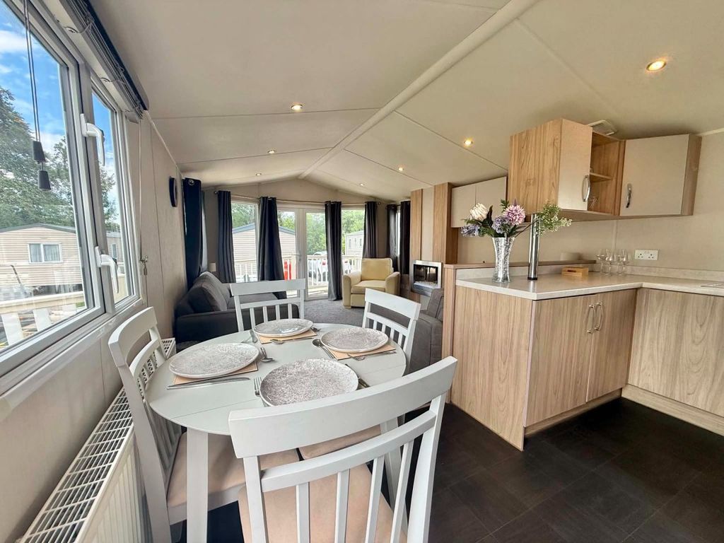 Property photo 1 of 13 Willerby Brockenhurst 2018 Car0024754 144766378.Jpeg