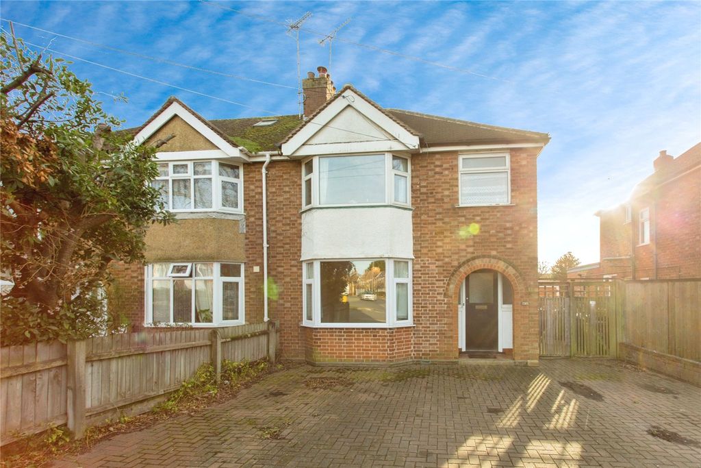 Property photo 1 of 13 Picture No. 12