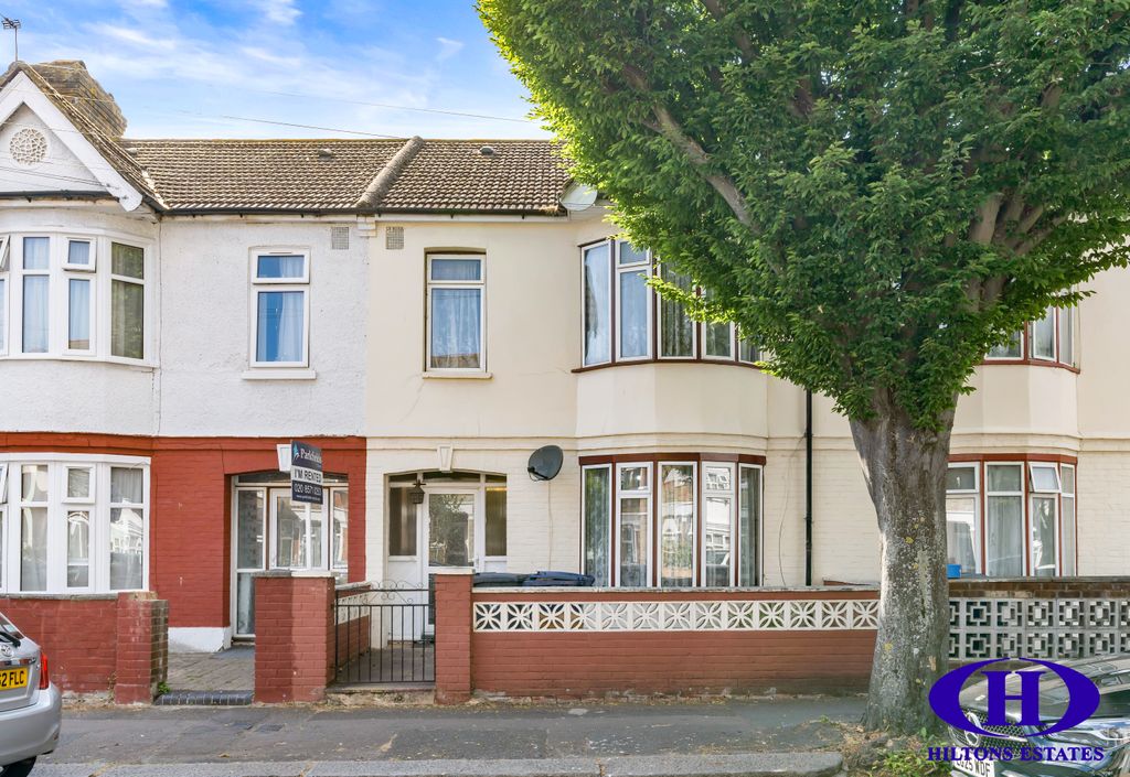 Property photo 1 of 14