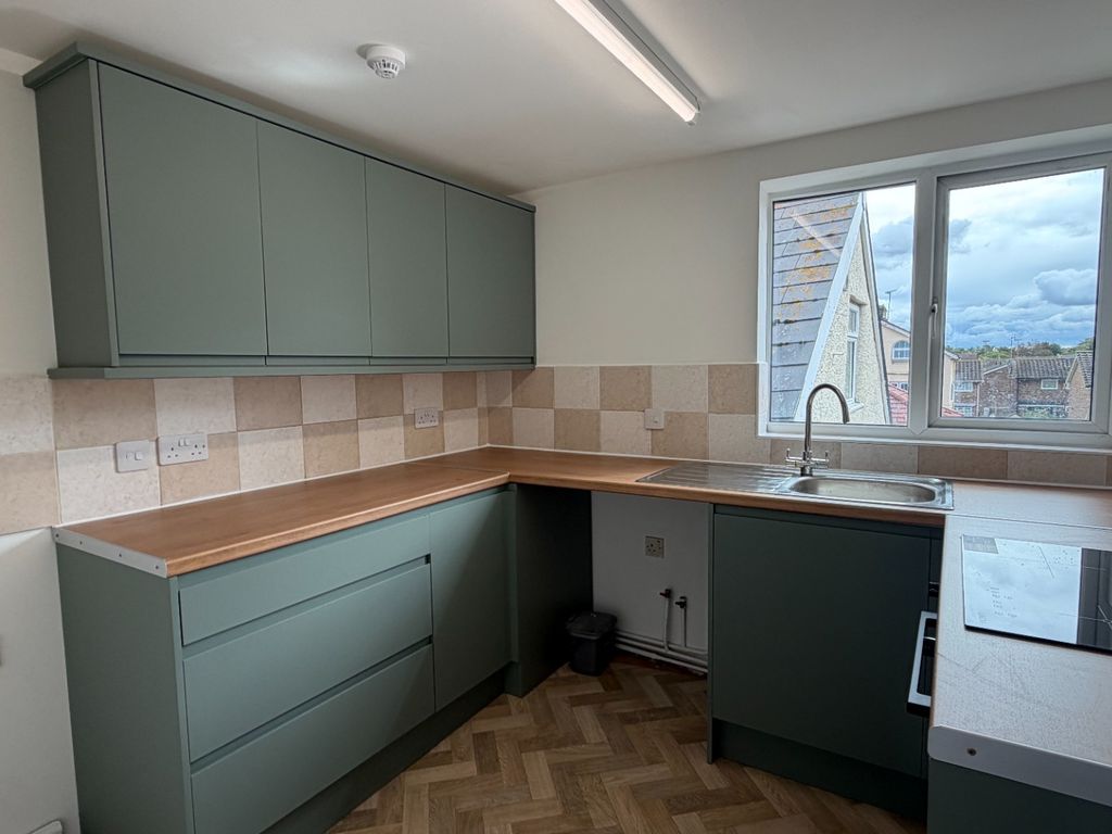 Property photo 2 of 7 2402112