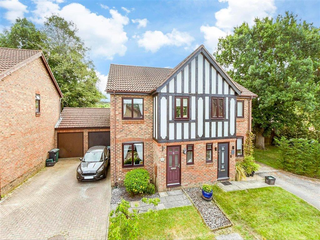 Property photo 1 of 16 External (Web)