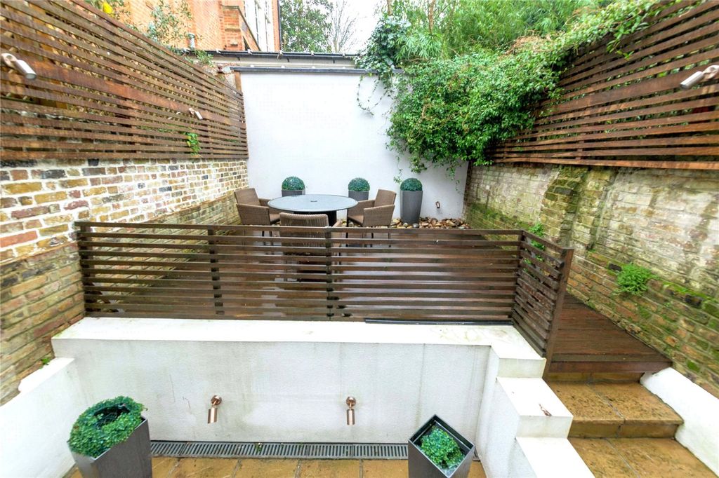 Property photo 3 of 12 Picture No. 07