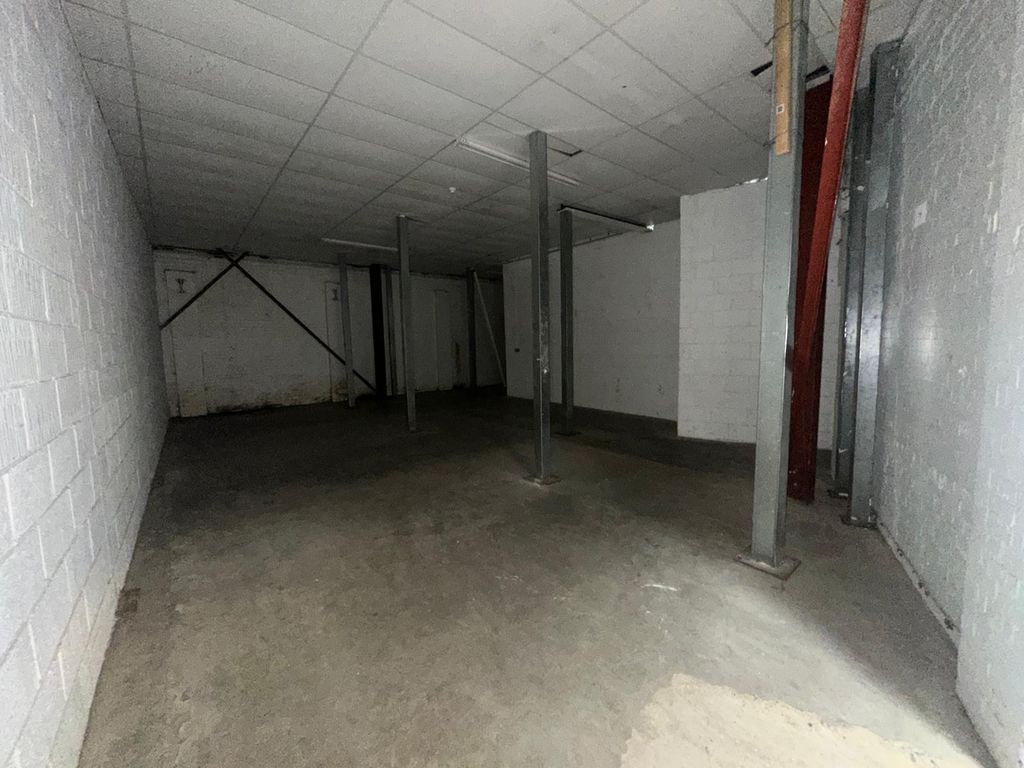 Property photo 2 of 3