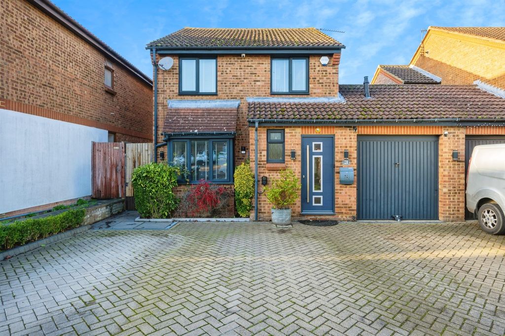 Property photo 1 of 14