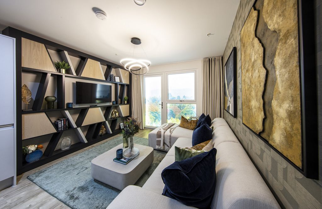 Property photo 1 of 25