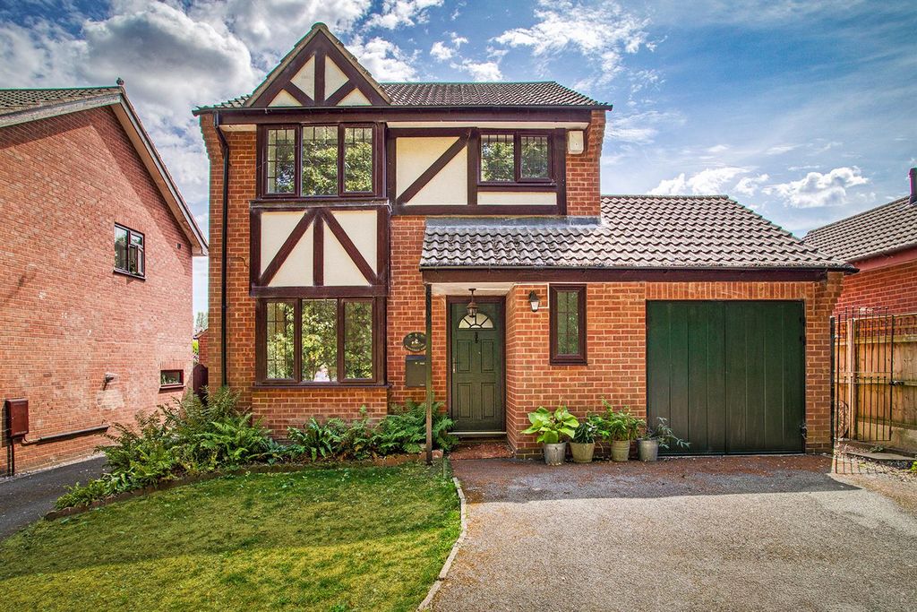 Property photo 1 of 15