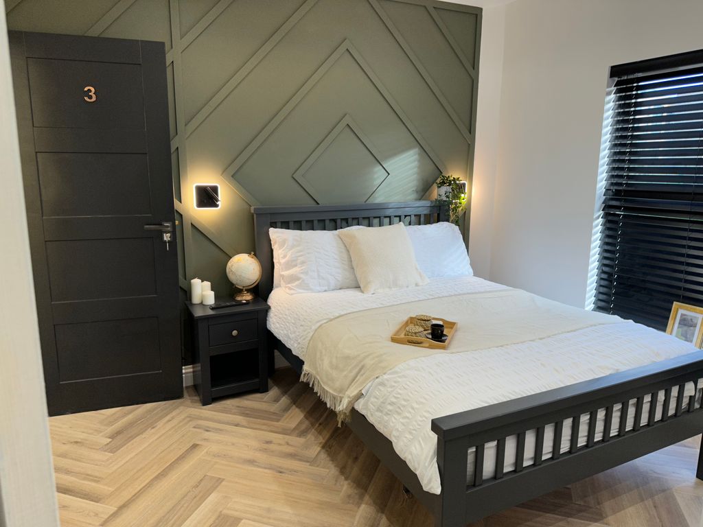 Property photo 3 of 6 Image