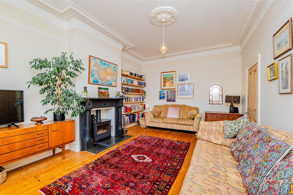 Property photo 2 of 53 P1420194.Jpg
