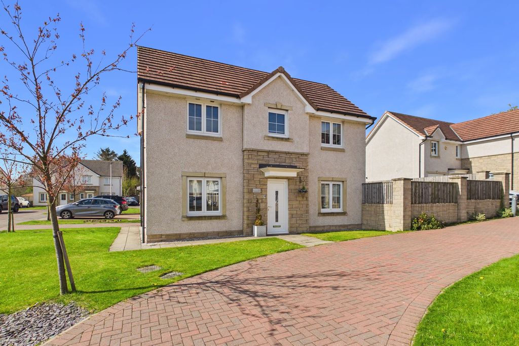 Property photo 1 of 20 Front Elevation