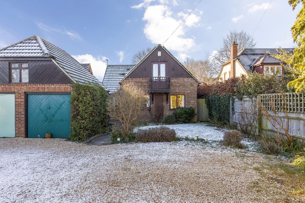 Property photo 1 of 24