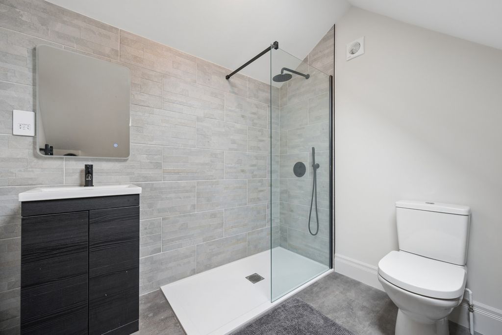 Additional image 33 of 7 bed detached house for saleAlwoodley Lane, Alwoodley, Leeds LS17