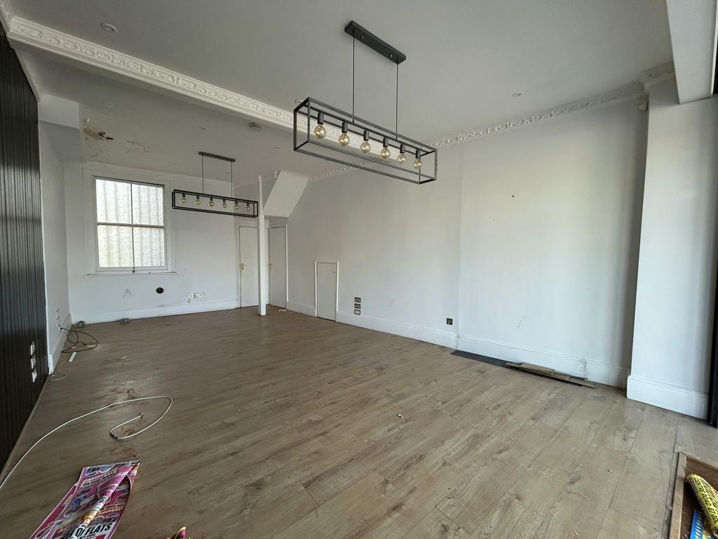 Property photo 3 of 5 Img_3496.Jpg