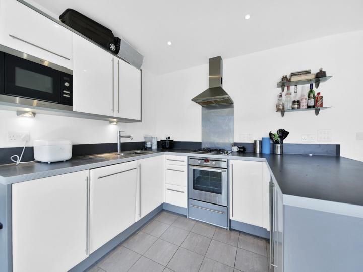 Property photo 3 of 9 Photo 3