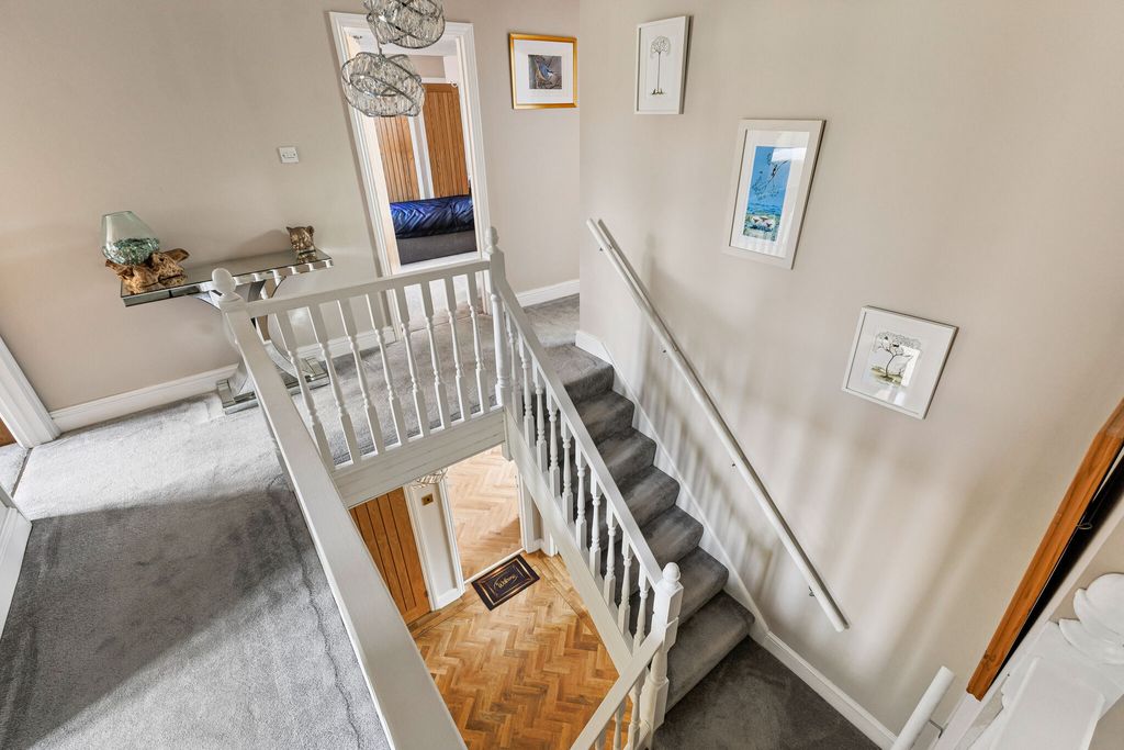 Additional image 14 of 5 bed detached house for saleCoach House Gardens, Fleet GU51