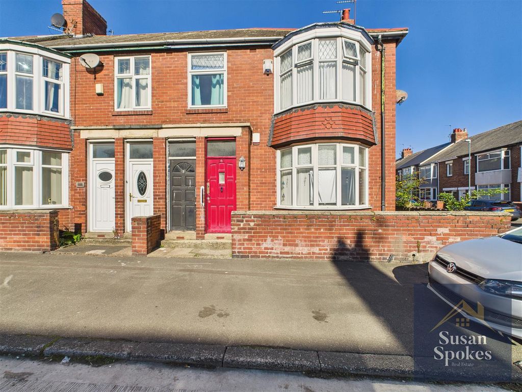 Property photo 1 of 16 Cam01858G0-Pr0181-Still025.Jpg