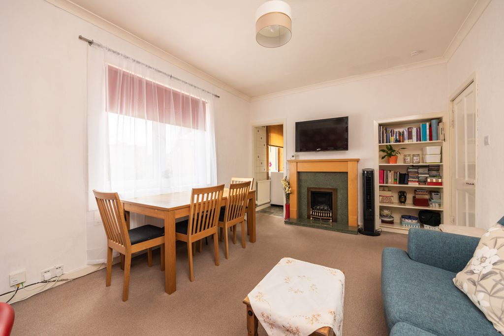 Property photo 3 of 18 Property Image 3