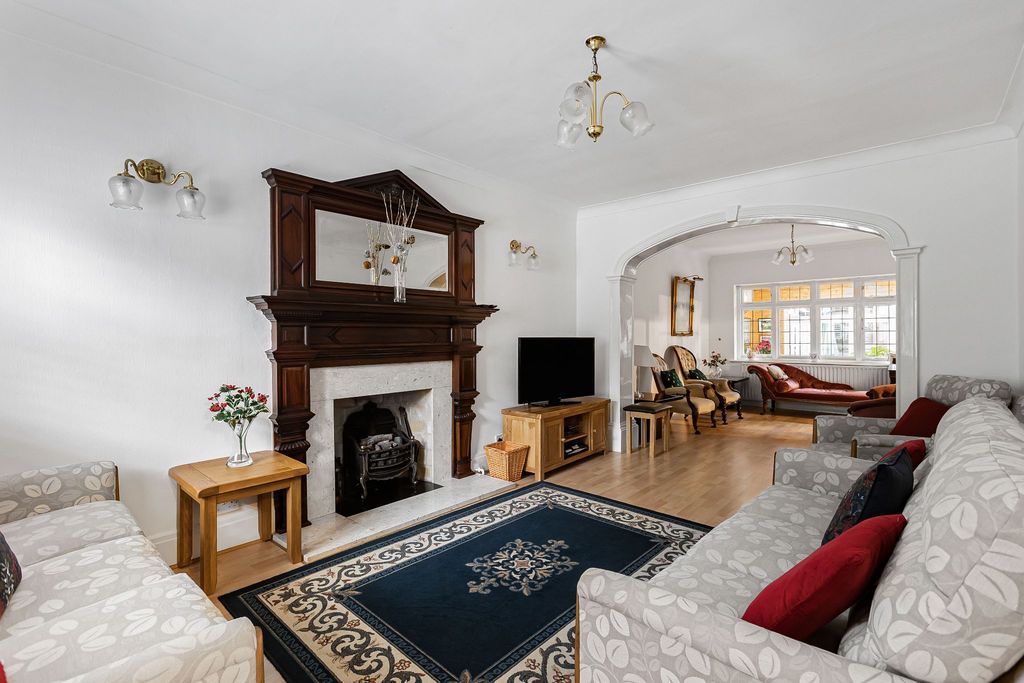 Property photo 2 of 31 Photograph 29