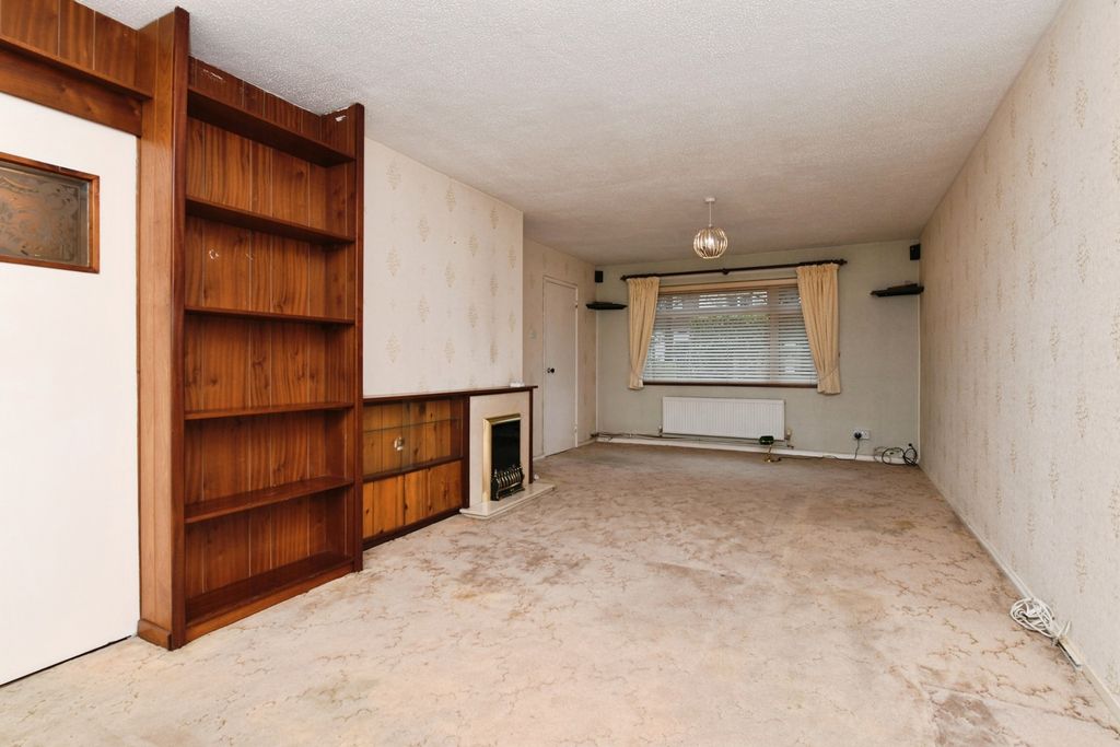 Property photo 3 of 16 Pbox-Img.Jpg