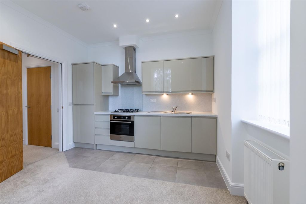 Property photo 2 of 16 1- 3, Taymount Terrace Perth-29.Jpg