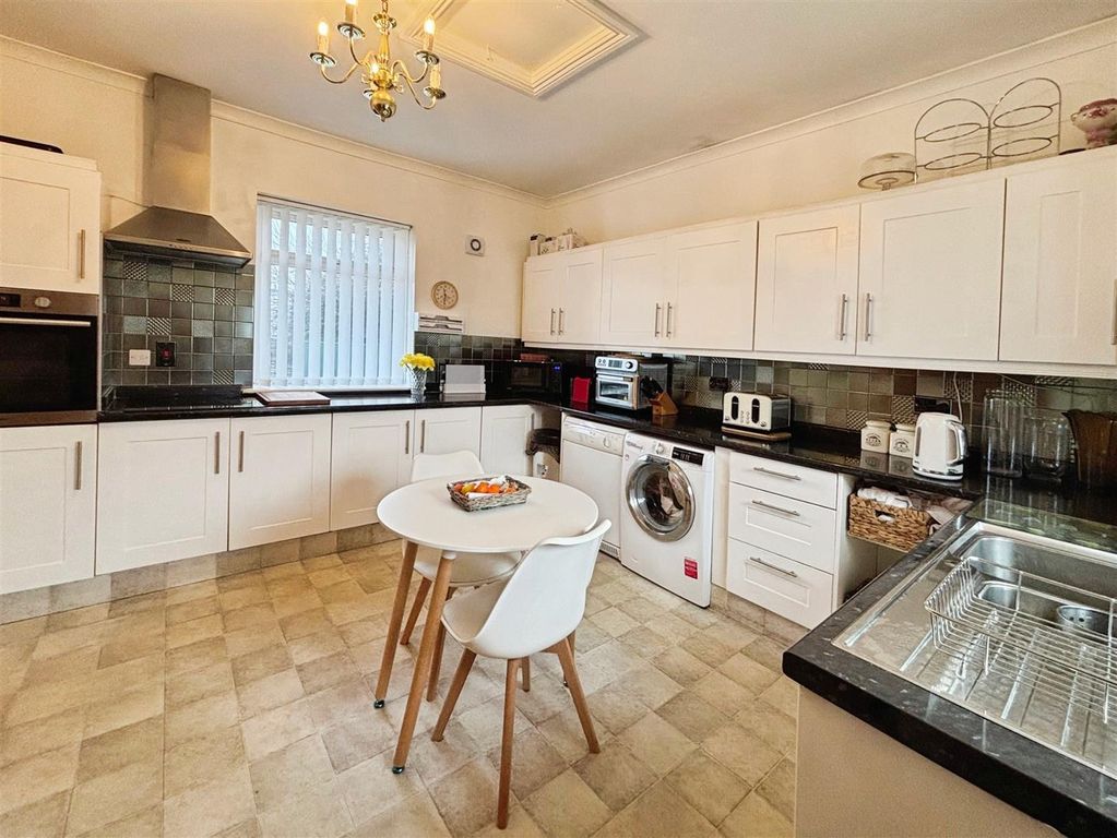 Property photo 2 of 28 825B1Bd8-Img_2228 - Copy.Jpeg