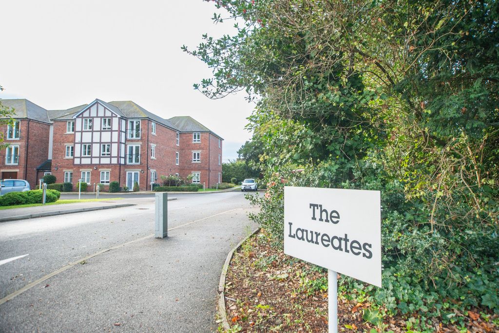 Property photo 1 of 26 Front