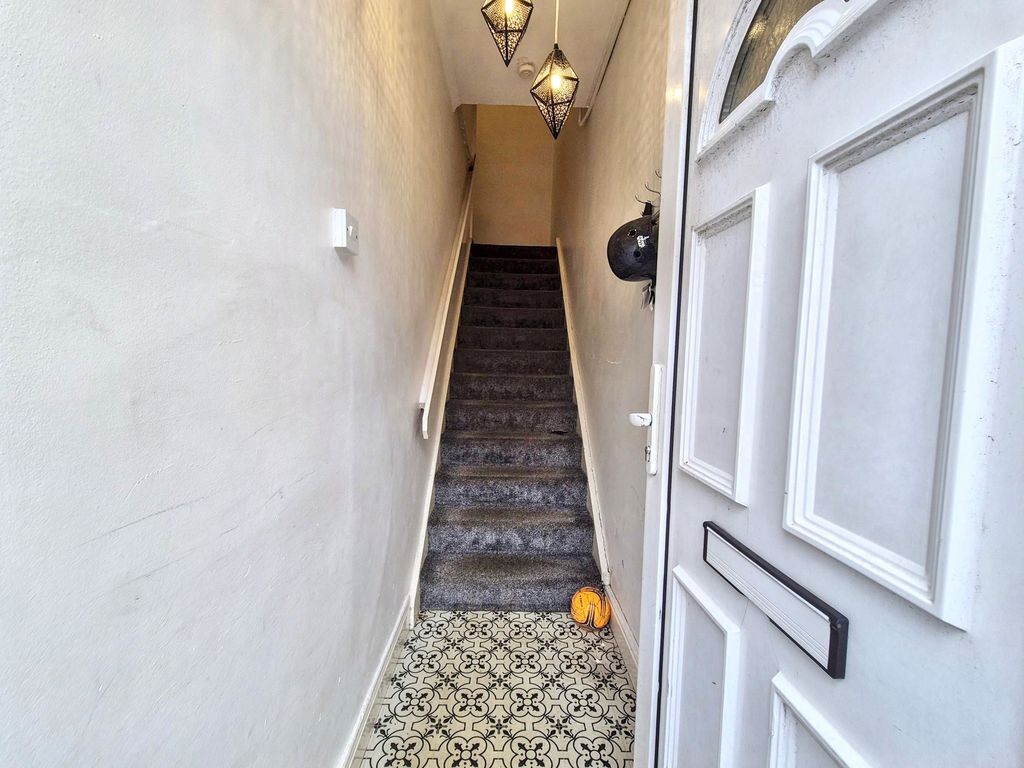 Additional image 4 of 3 bed flat for saleNorthbourne Road, Jarrow NE32
