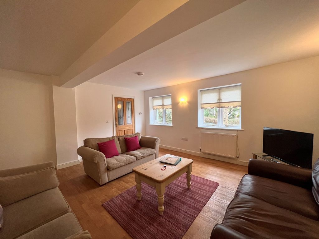 Property photo 2 of 15 Living Room