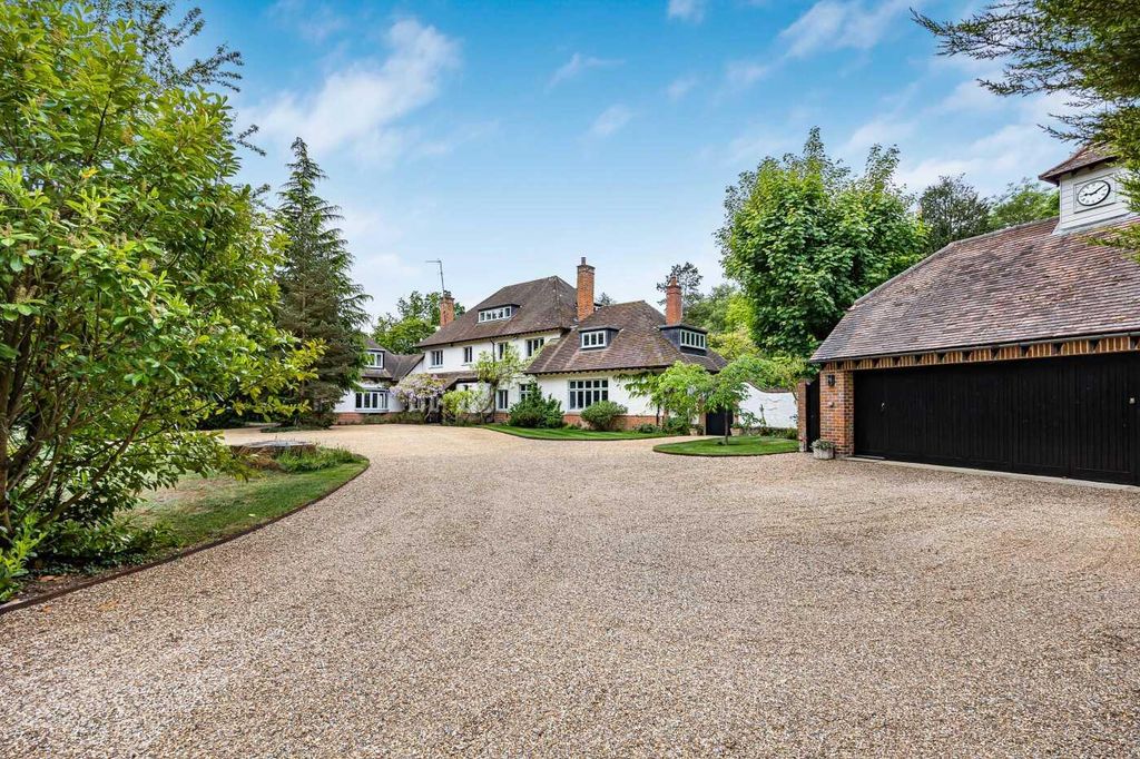 Additional image 40 of 7 bed detached house for saleHarpsden Woods, Harpsden, Henley-On-Thames, Oxfordshire RG9