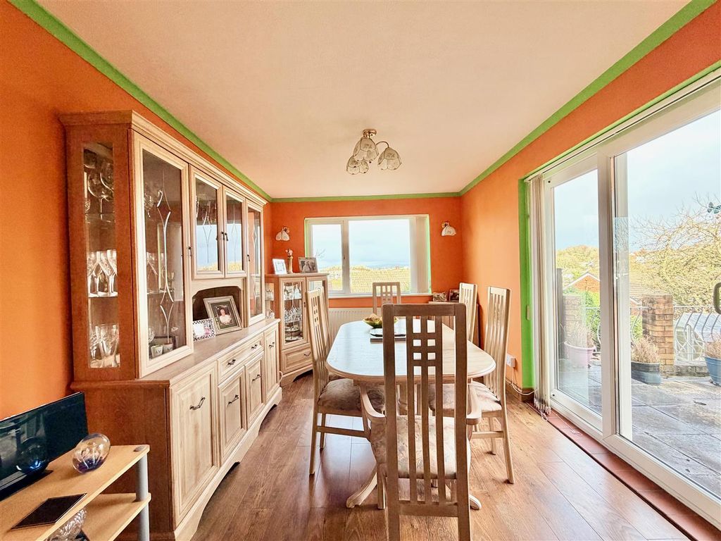 Property photo 3 of 20 Img_1964.Jpeg