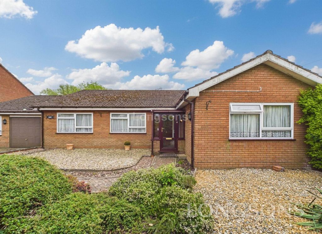 Property photo 1 of 19