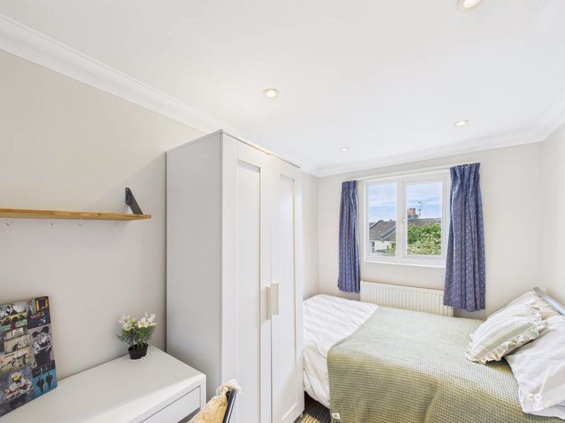 Property photo 3 of 12 Bedroom