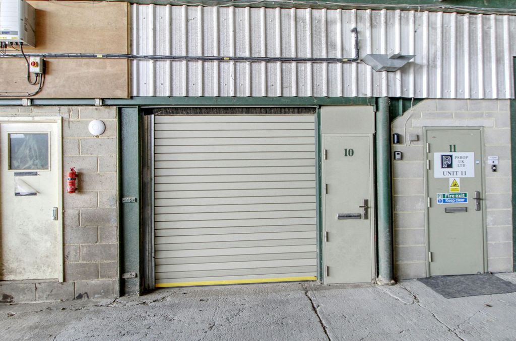 Property photo 2 of 3 External 1.Jpg