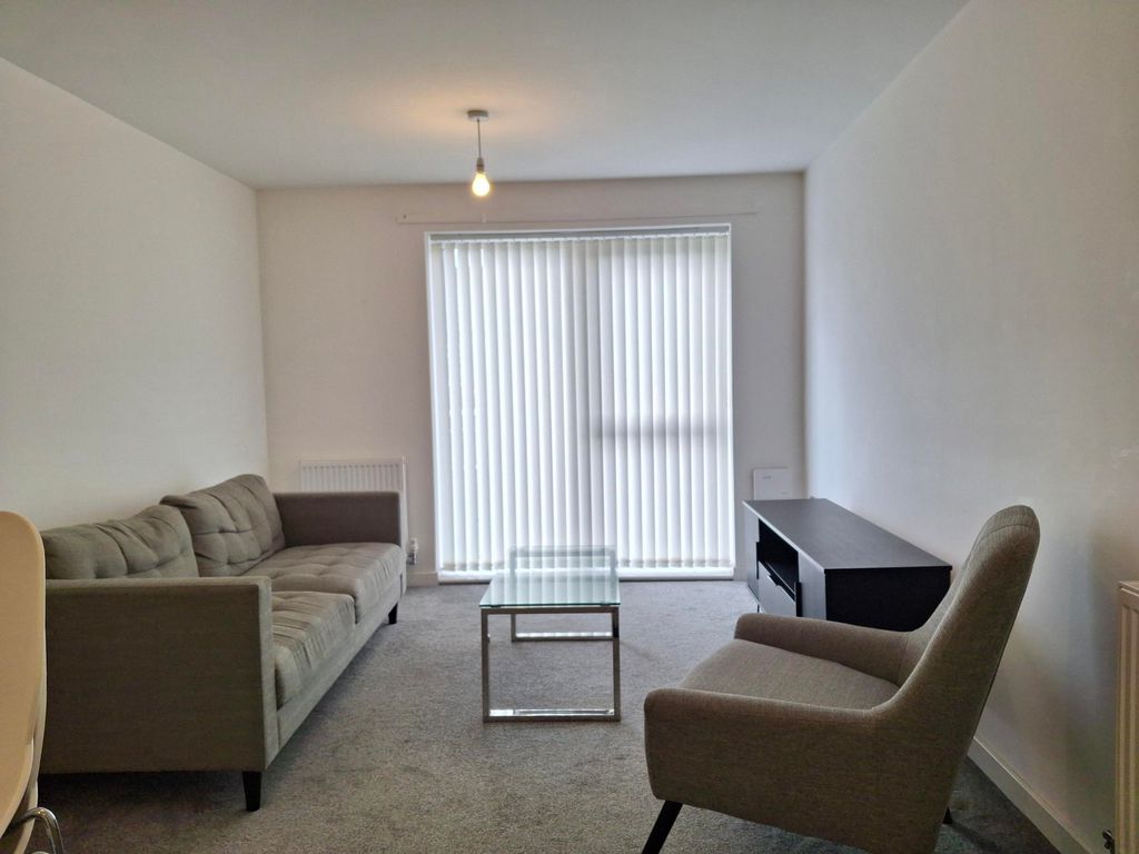 Property photo 2 of 6