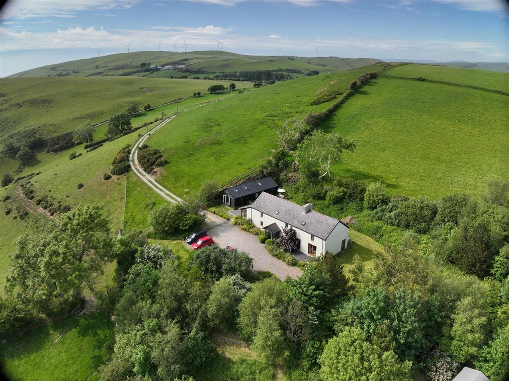 Property photo 2 of 41 Drone 7.Jpg