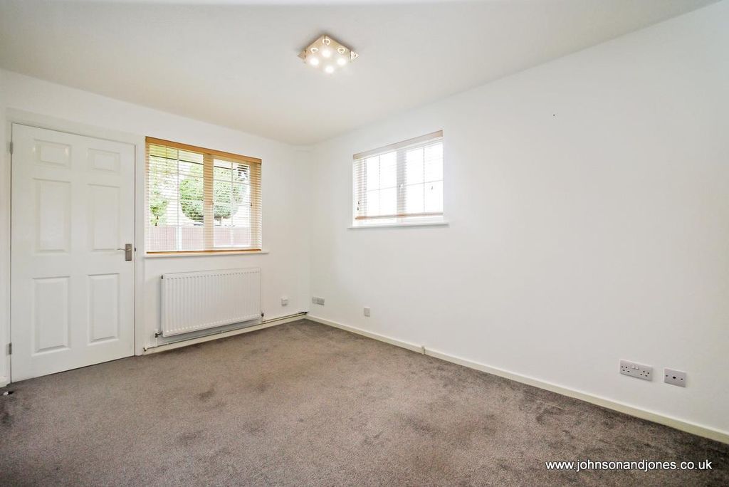 Property photo 2 of 14 P1640362.Jpg