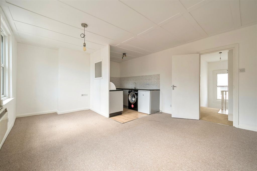 Property photo 1 of 12 Open Plan Living