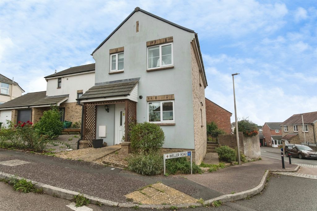 Property photo 1 of 13