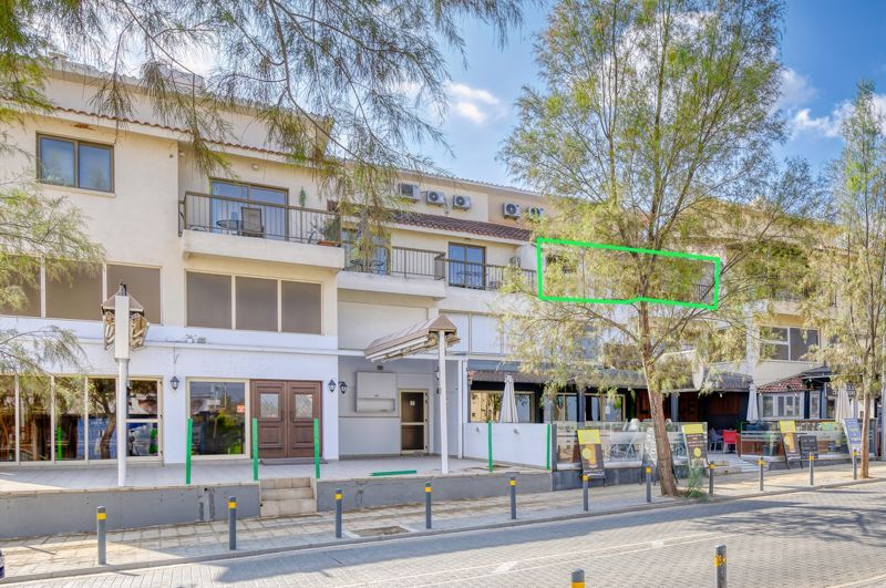 Property photo 1 of 12 Apartment Outlined