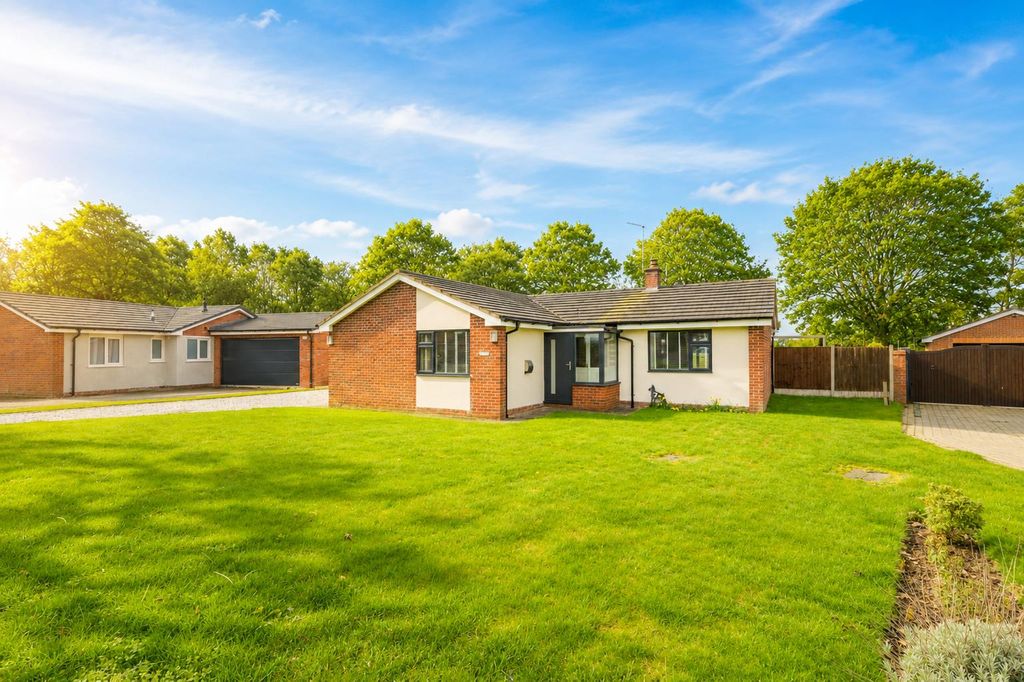 Property photo 1 of 36 Front.Png