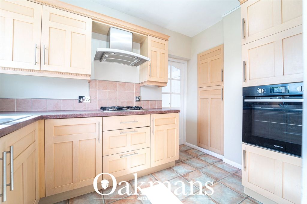 Property photo 2 of 31 Picture No. 19