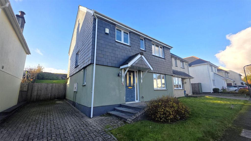 Property photo 1 of 13 Front.Jpg