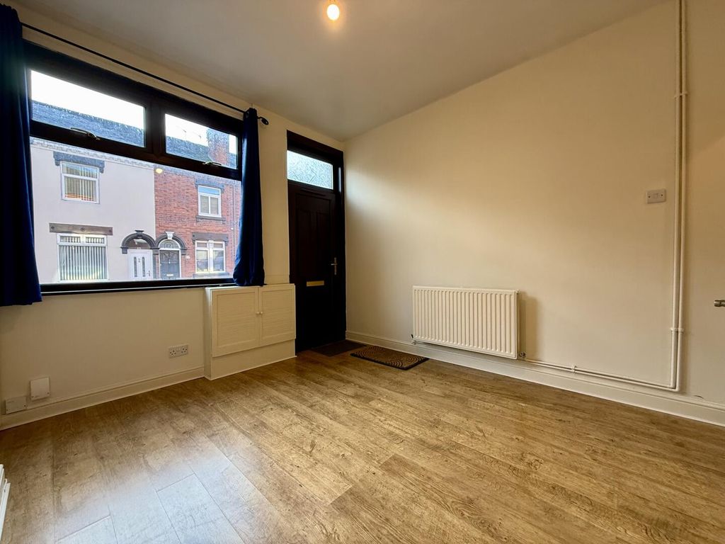 Property photo 3 of 29 Front Reception Room